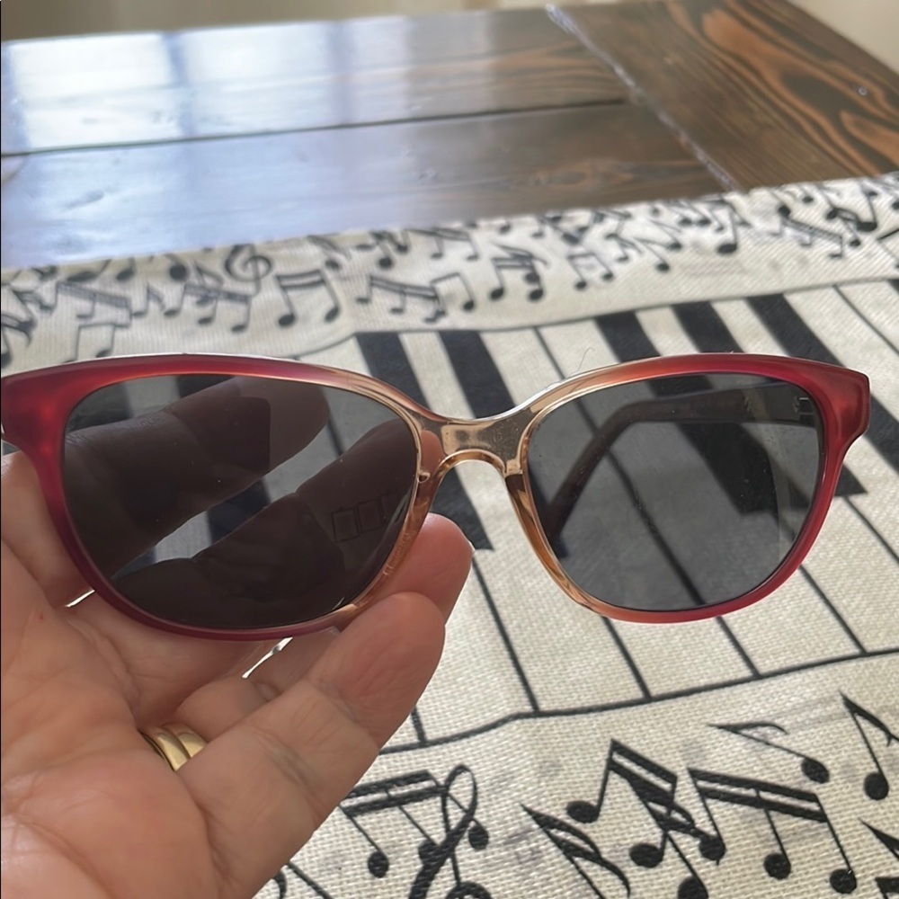 Givenchy Red Ombre Peach Prescription Italian Well Made Sunglasses - Picture 3 of 10